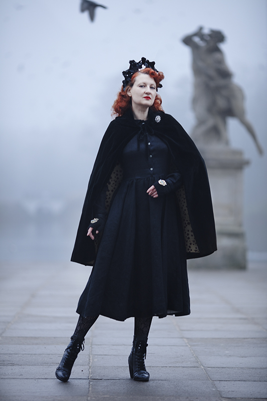 victorian-goth  Gothic beauty, Goth beauty, Victorian goth